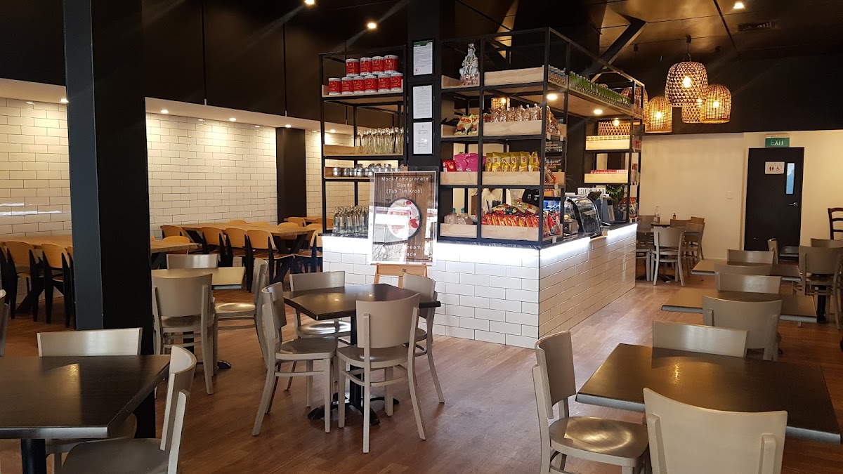 Aroy Thai Eatery - Cuba Street